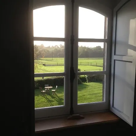 Le Domaine De Belleville Alojamento de Acomodação e Pequeno-almoço 3*