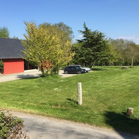 Le Domaine De Belleville Alojamento de Acomodação e Pequeno-almoço 3*