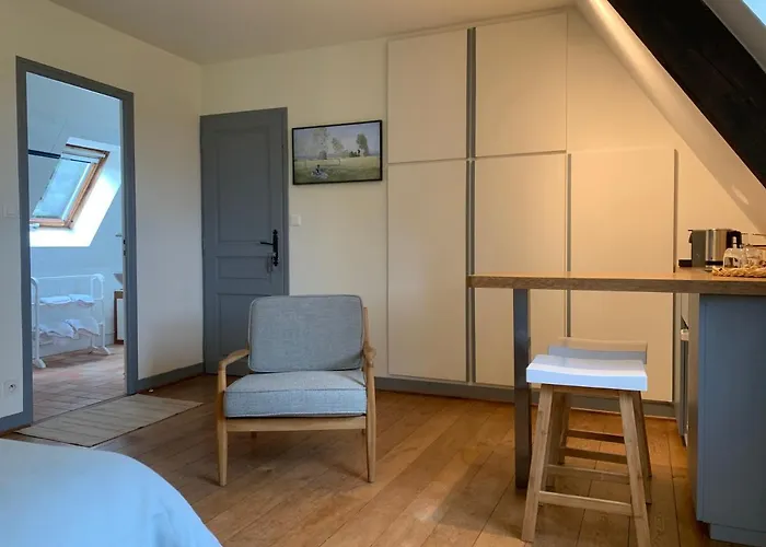 Le Domaine De Belleville 3* Dragey-Ronthon