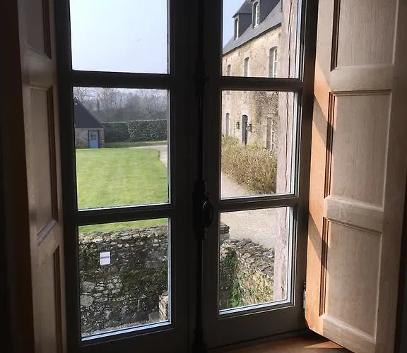 Le Domaine De Belleville Couette-café 3*