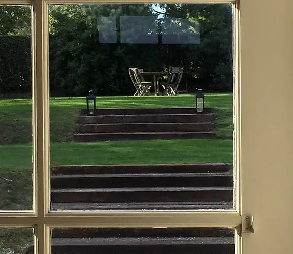 Le Domaine De Belleville Couette-café Dragey-Ronthon